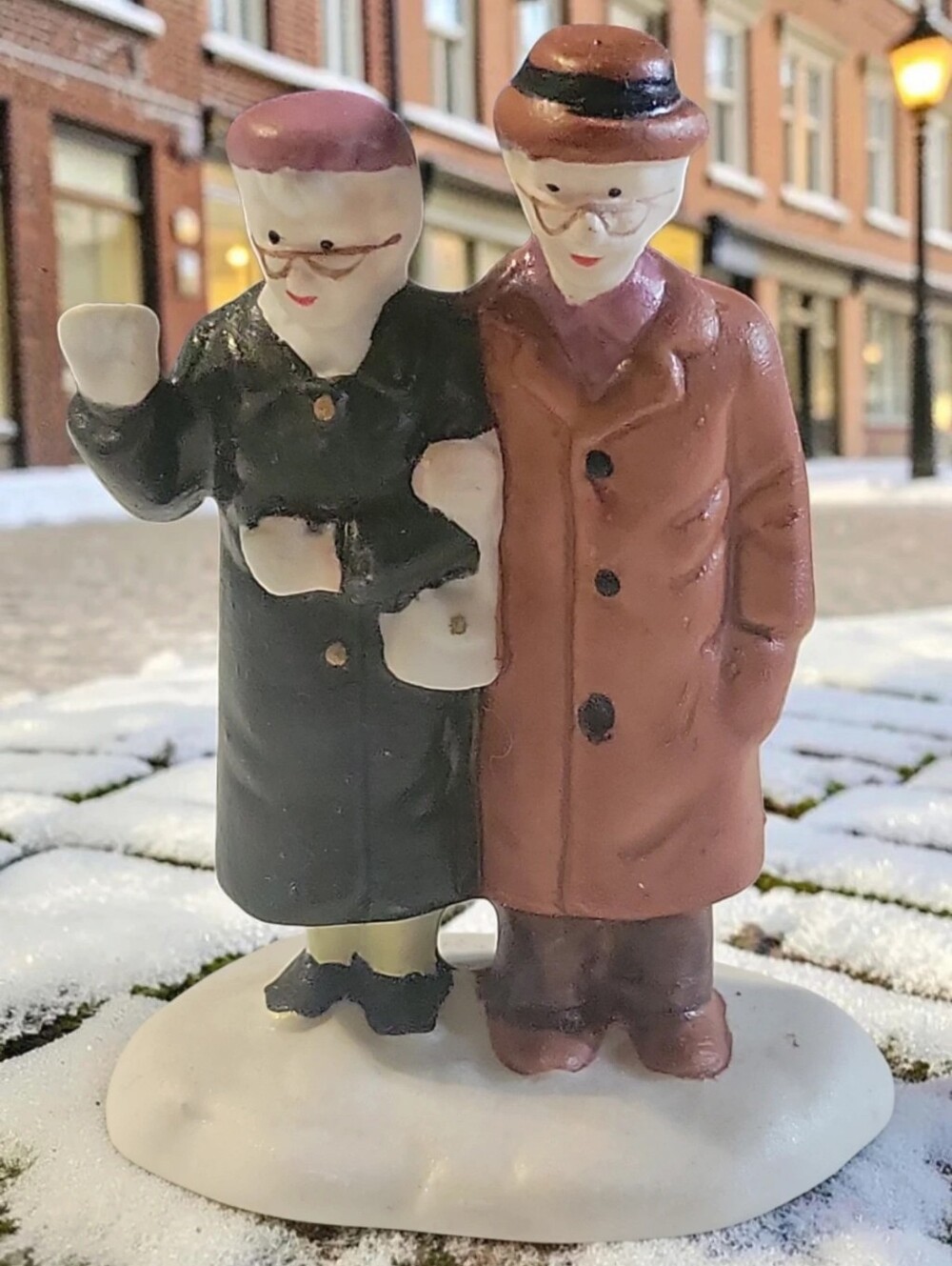 Vtg 94 It's A Wonderful Life Mr. Mrs. Sam Wright Bedford Falls Village Figurine